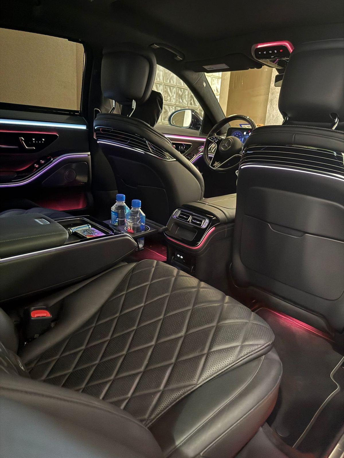 Mercedes s class rear seat interior — Houston Limo Chauffeur