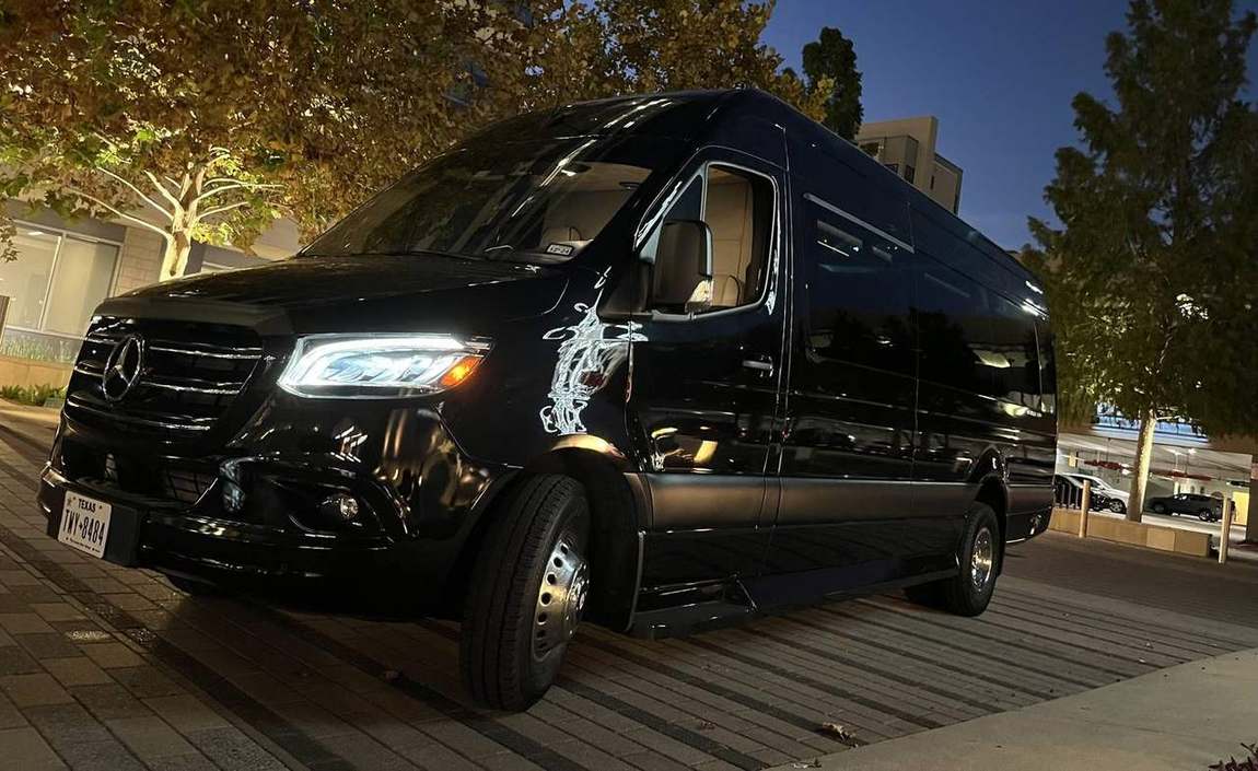Prom night Mercedes Sprinter — Houston Limo Chauffeur