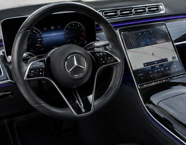 Mercedes-Benz S-Class interior wheel — Houston Limo Chauffeur